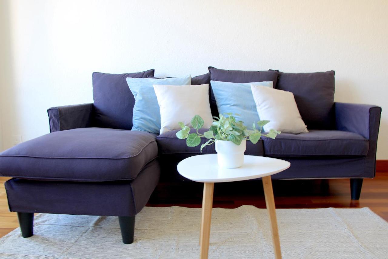 Cozy Apartment With Free Parking & Close To Lake Lugano Luaran gambar